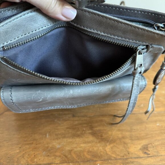 The Sak Leather Purse - Picture 8 of 16